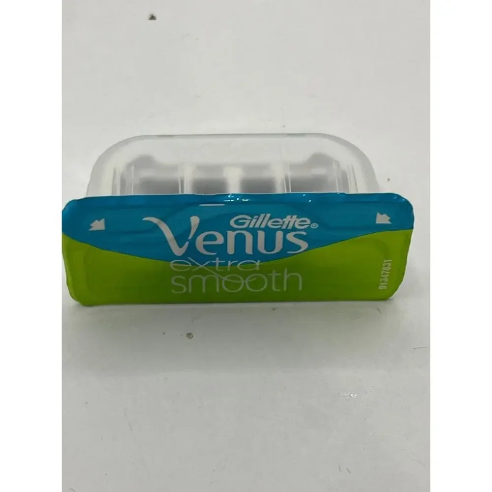 Lot of 12 Gillette Venus Razor Blade Refills Comfortglide Smooth Hydro New Other